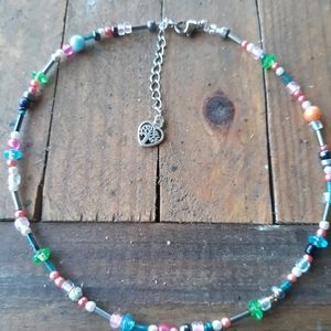 True choker with seed beads
